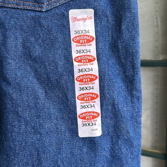 Wrangler NWT Original Fit Jeans Classic Denim 36/34 - Picture 6 of 9